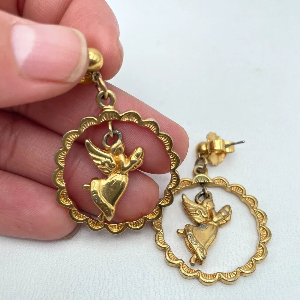 N/A vintage gold